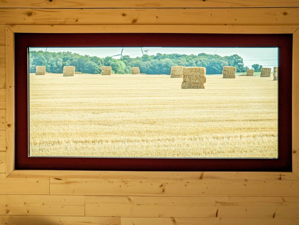 fenêtre panoramique dans une tiny house